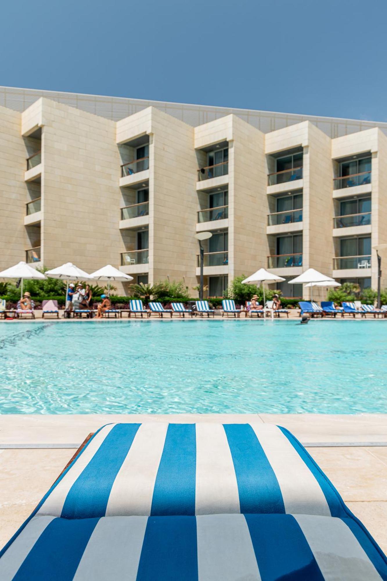Coral Beach Hotel And Resort Beirut Exterior photo