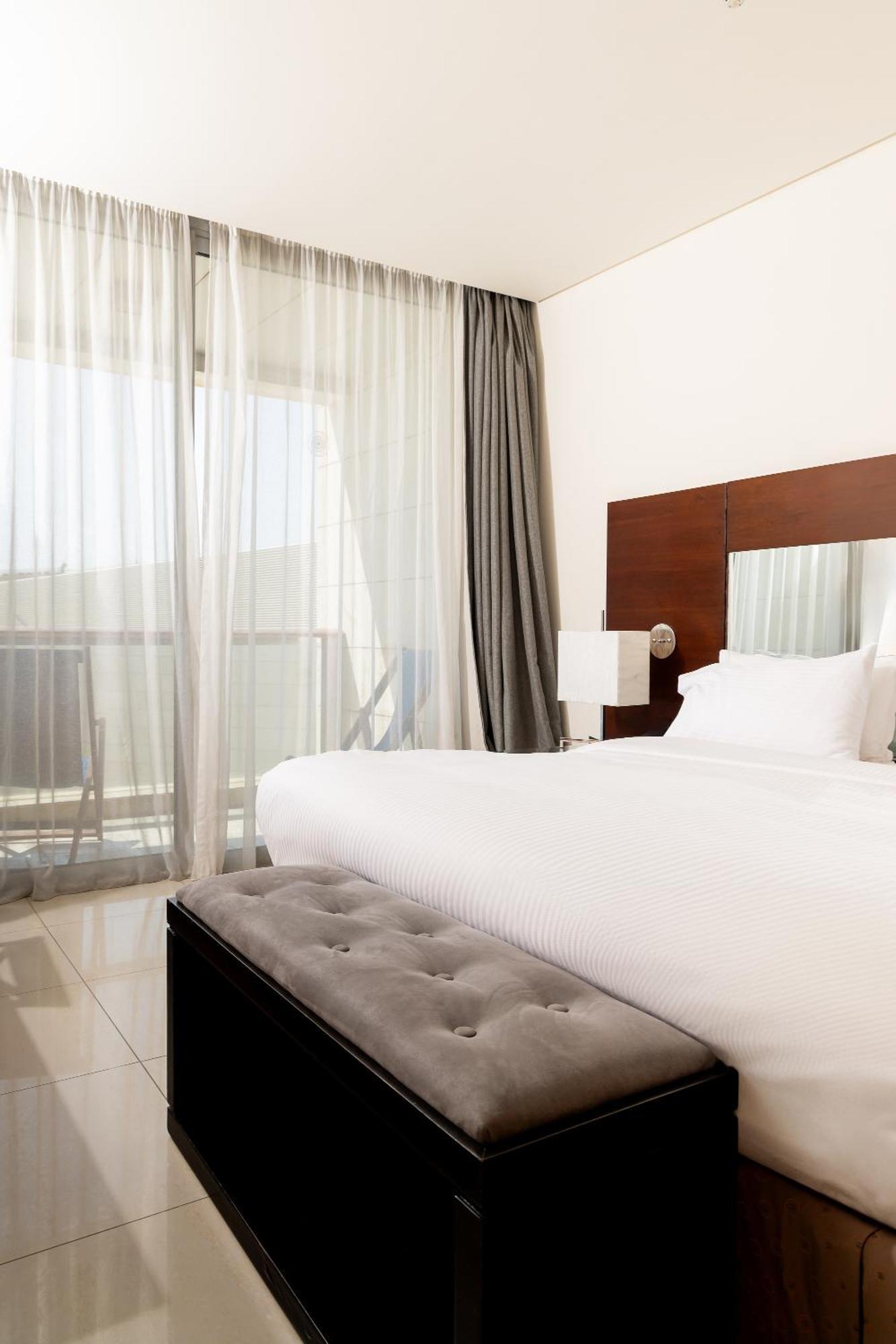 Coral Beach Hotel And Resort Beirut Exterior photo