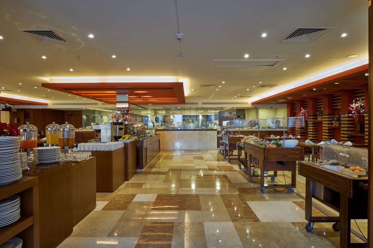 Coral Beach Hotel And Resort Beirut Exterior photo
